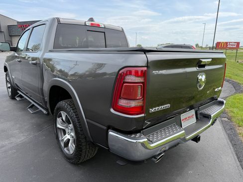 Used 2020 RAM 1500 Laramie AWD/4WD image 4