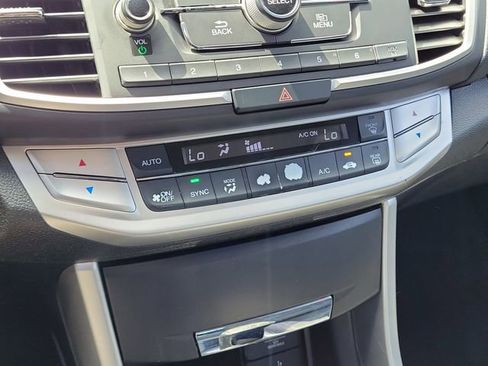 Used 2015 Honda Accord Sport image 29
