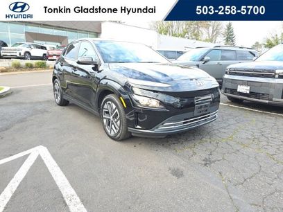 Used 2023 Hyundai Kona SE w/ Cargo Package