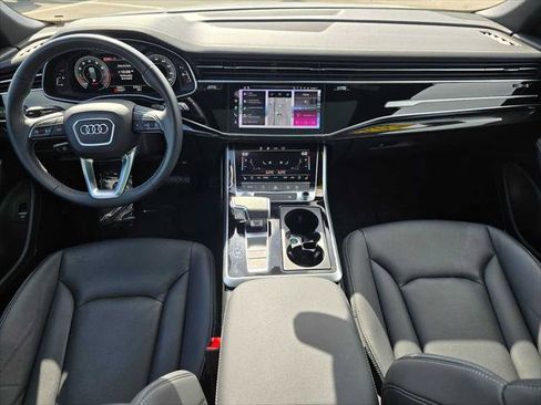 Used 2025 Audi Q8 Premium Plus w/ Premium Plus Package AWD/4WD image 19