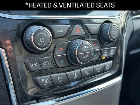 Used 2019 Jeep Grand Cherokee Overland image 14