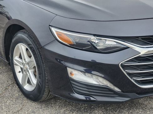 Used 2023 Chevrolet Malibu LT image 9