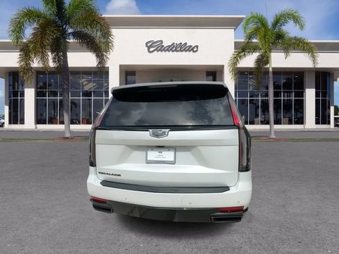 Certified 2023 Cadillac Escalade Sport Platinum w/ LPO, ONYX Package AWD/4WD image 12