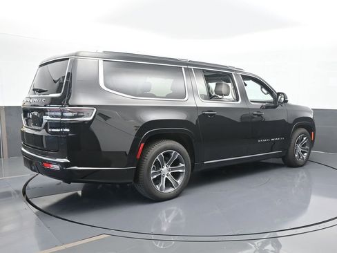 Used 2024 Jeep Grand Wagoneer L 4WD image 6