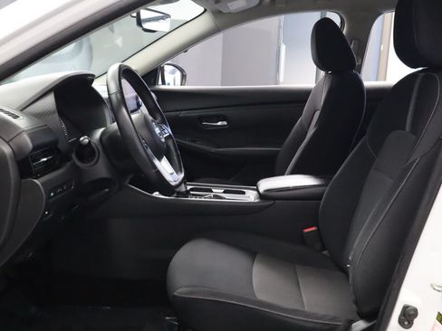 Used 2020 Nissan Sentra SV w/ Electronics Package FWD image 19