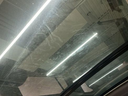 Used 2019 Volkswagen Atlas SEL Premium image 19