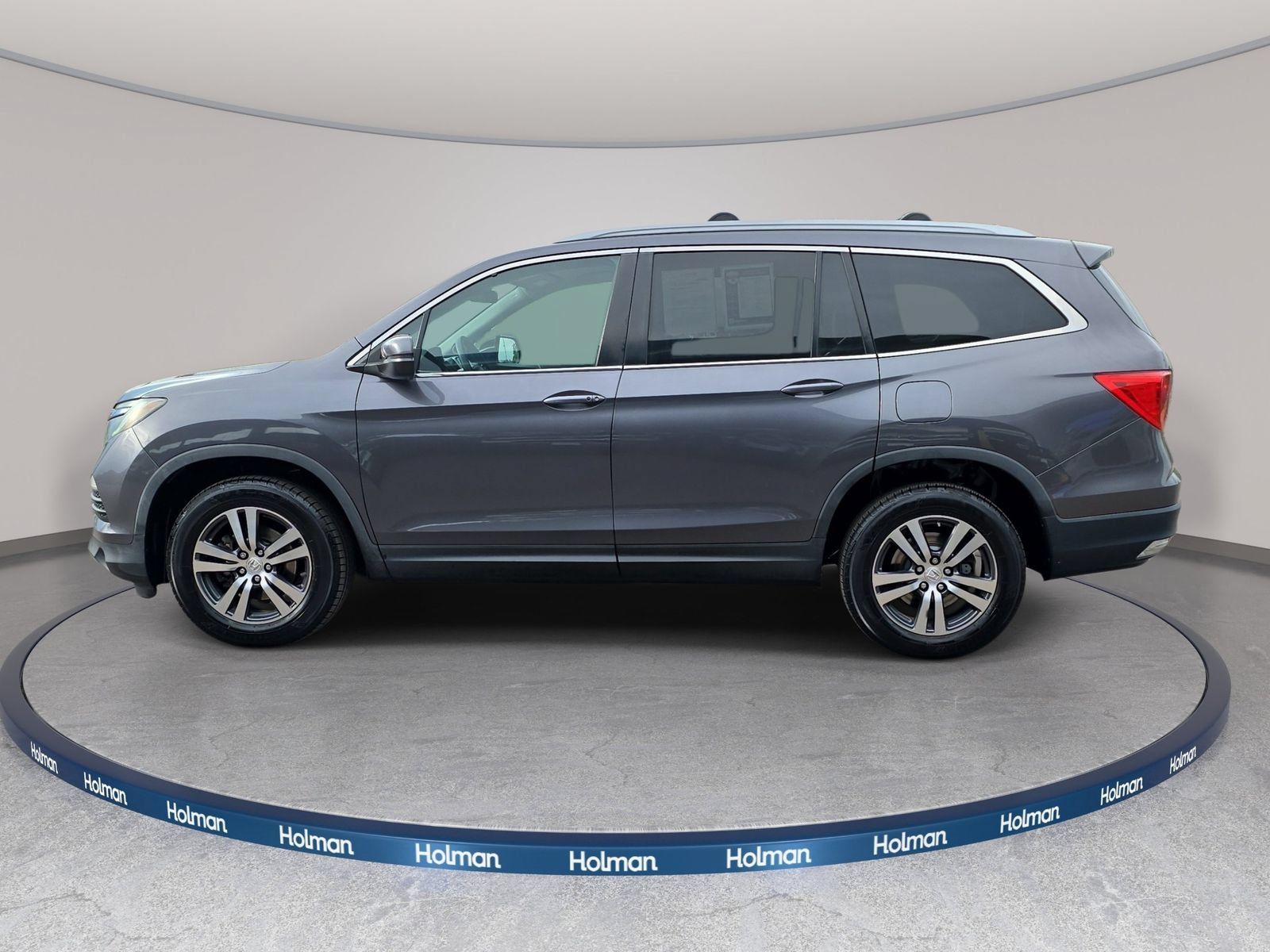 Used 2017 Honda Pilot EX image 9
