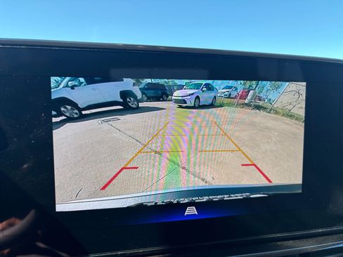 Used 2025 Chevrolet TrailBlazer LT image 17