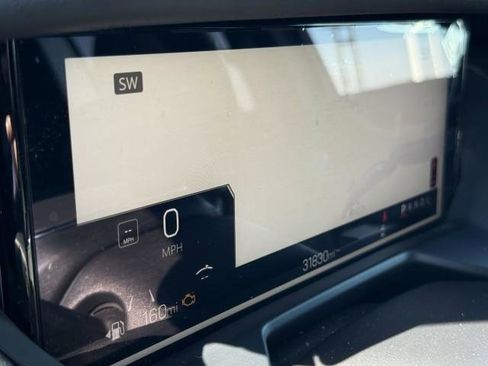 Used 2024 GMC Acadia Elevation image 20