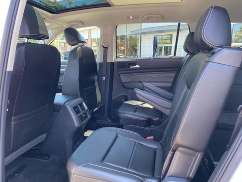 Certified 2023 Volkswagen Atlas SEL AWD/4WD image 20