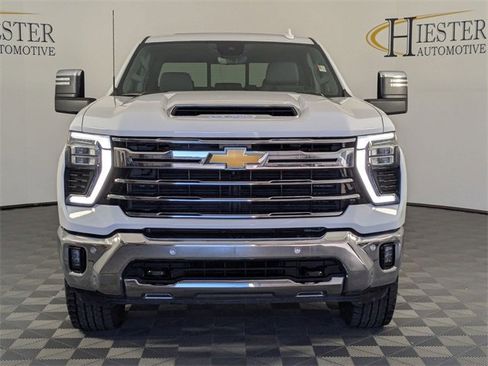 Certified 2024 Chevrolet Silverado 2500 LTZ w/ LTZ Plus Package image 3