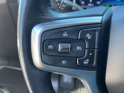 Used 2022 Chevrolet Silverado 1500 LT image 16