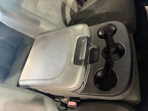 Used 2018 RAM 1500 Express AWD/4WD image 28