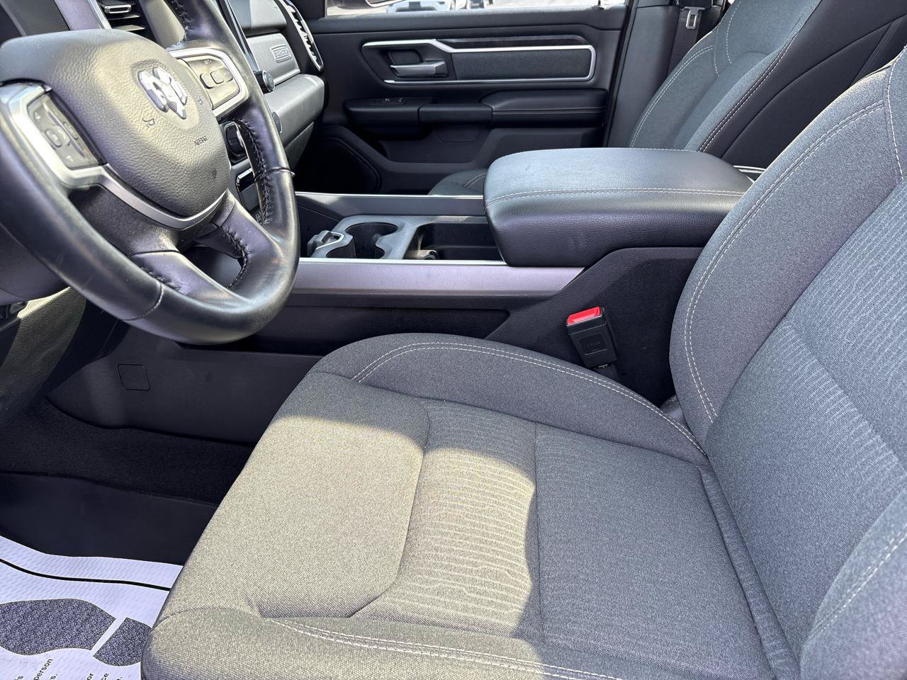 Used 2023 RAM 1500 Big Horn AWD/4WD image 32