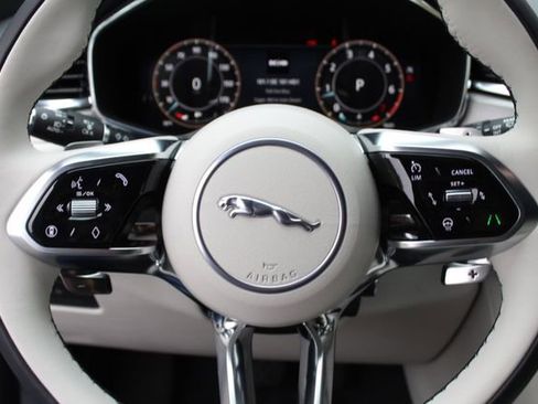 New 2026 Jaguar F-PACE R-Dynamic S image 14