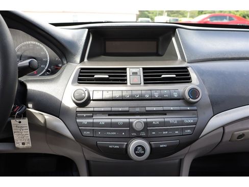 Used 2012 Honda Accord LX image 27
