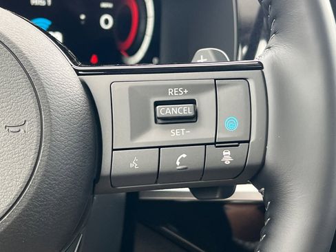 New 2025 Nissan Pathfinder Platinum w/ Cargo Package image 30