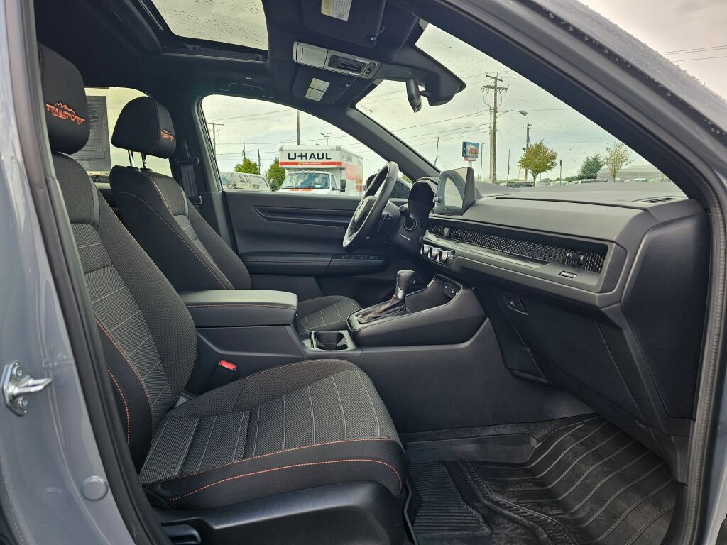 Used 2026 Honda CR-V TrailSport image 11