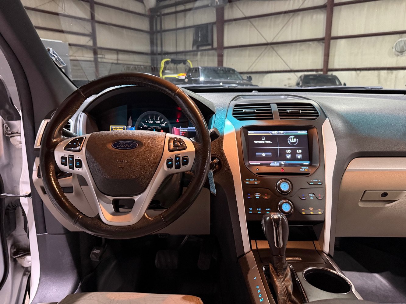 Used 2011 Ford Explorer XLT w/ 202A Rapid Spec Order Code FWD image 29
