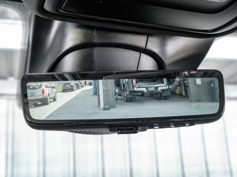 Used 2022 RAM 3500 Limited AWD/4WD image 19