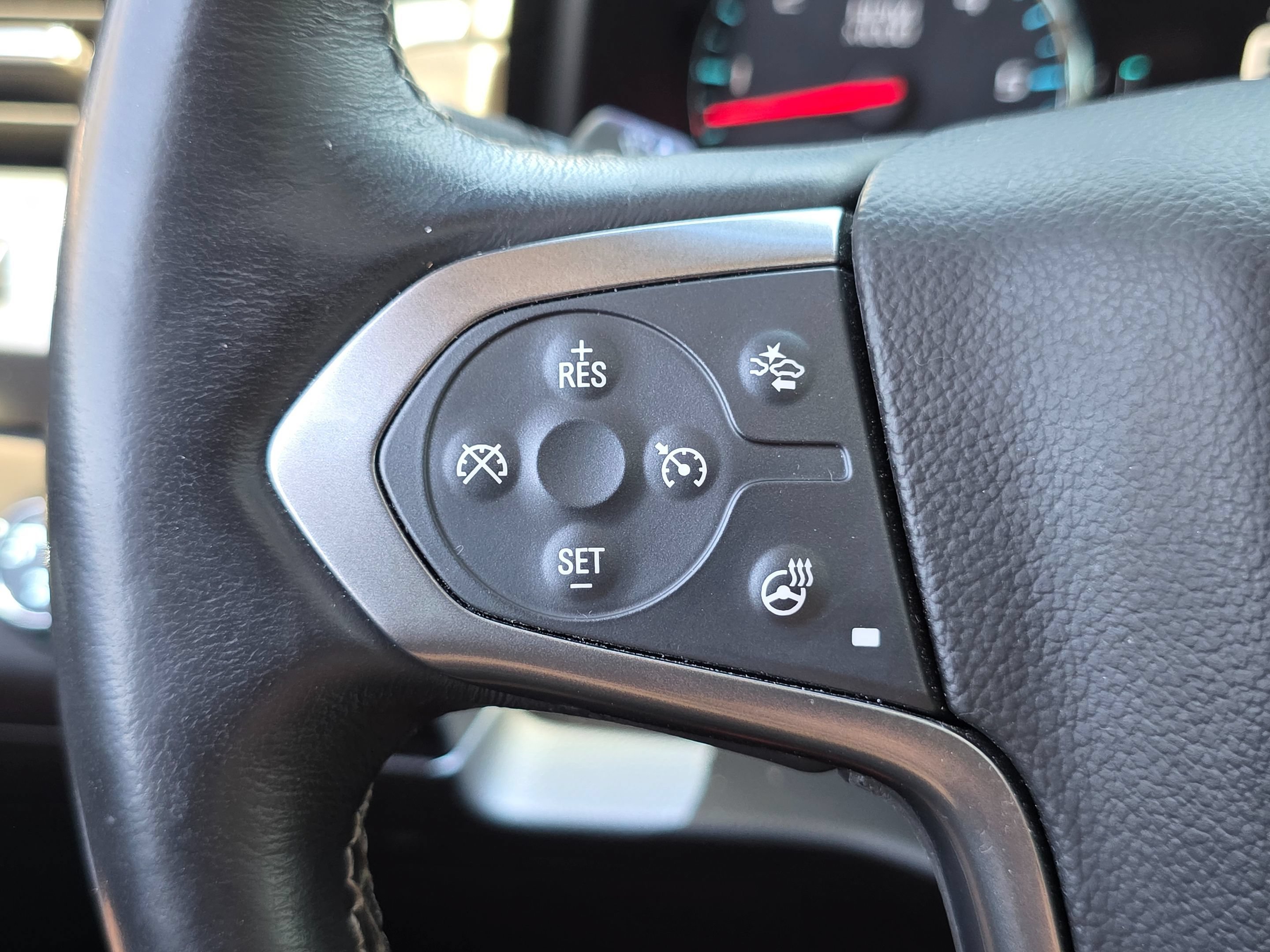 Used 2017 Chevrolet Tahoe Premier AWD/4WD image 35
