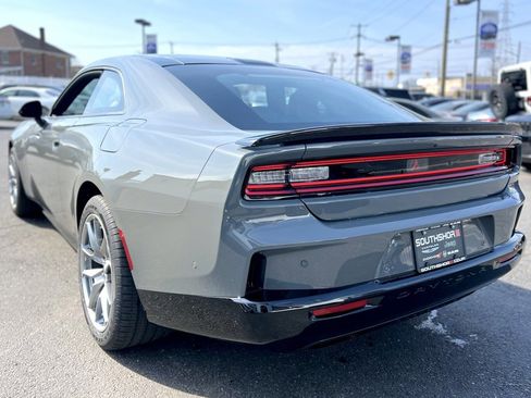 New 2025 Dodge Charger R/T Scat Pack w/ Track Pack image 6