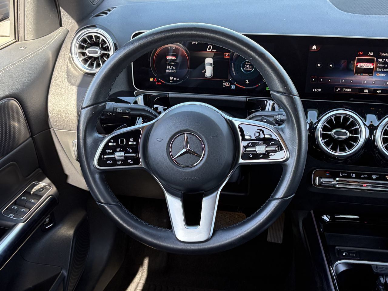 Used 2021 Mercedes-Benz GLA 250 image 16