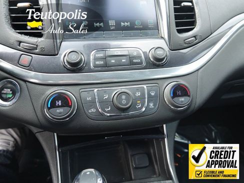 Used 2019 Chevrolet Impala LT FWD image 19