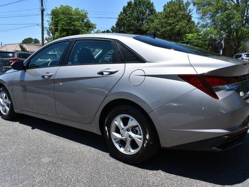 Used 2023 Hyundai Elantra SE FWD image 26