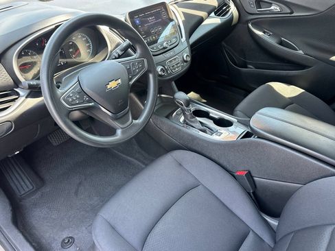 Used 2024 Chevrolet Malibu LT FWD image 11