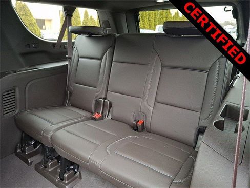 Certified 2024 GMC Yukon XL Denali w/ Denali Reserve Package image 9