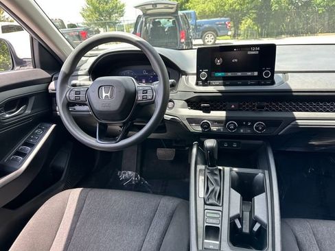 Used 2023 Honda Accord LX image 16