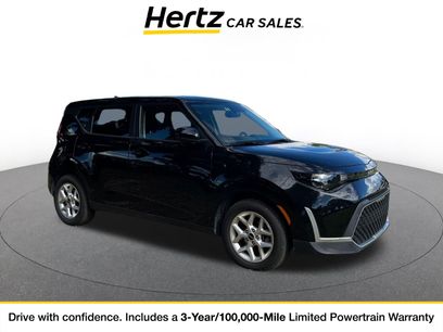 Used 2025 Kia Soul LX w/ LX Technology Package