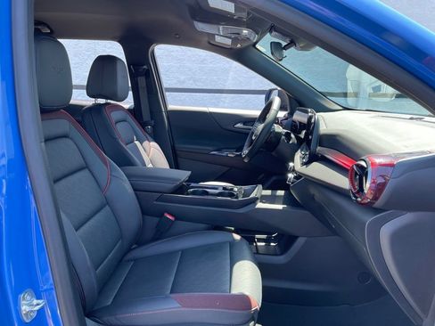 Used 2025 Chevrolet Equinox RS w/ Convenience Package III AWD/4WD image 33