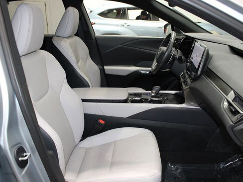 Used 2023 Lexus RX 350 350h Premium Plus image 15