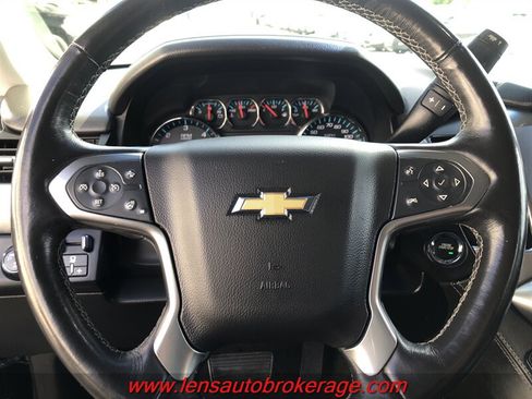 Used 2018 Chevrolet Tahoe LT w/ Luxury Package AWD/4WD image 13