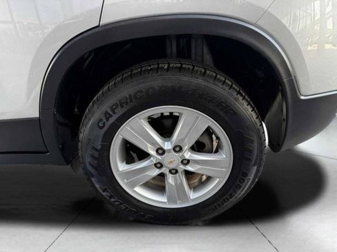 Used 2021 Chevrolet Trax LT w/ Driver Confidence Package AWD/4WD image 60