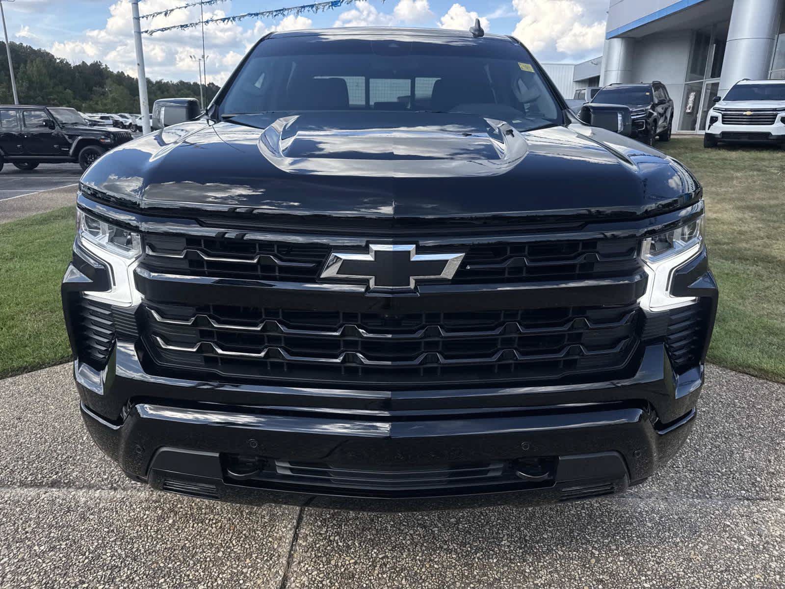 New 2026 Chevrolet Silverado 1500 RST w/ RST All Star Premium Package AWD/4WD image 2
