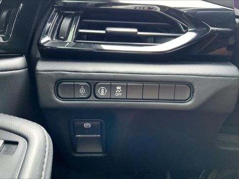 Used 2023 Acura MDX SH-AWD image 29