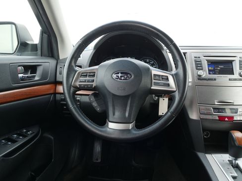 Used 2014 Subaru Outback 2.5i Limited image 21