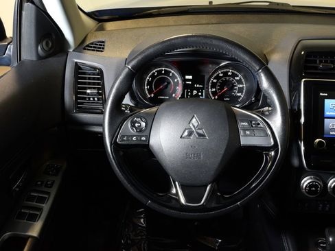 Used 2020 Mitsubishi Outlander Sport SE AWD/4WD image 12