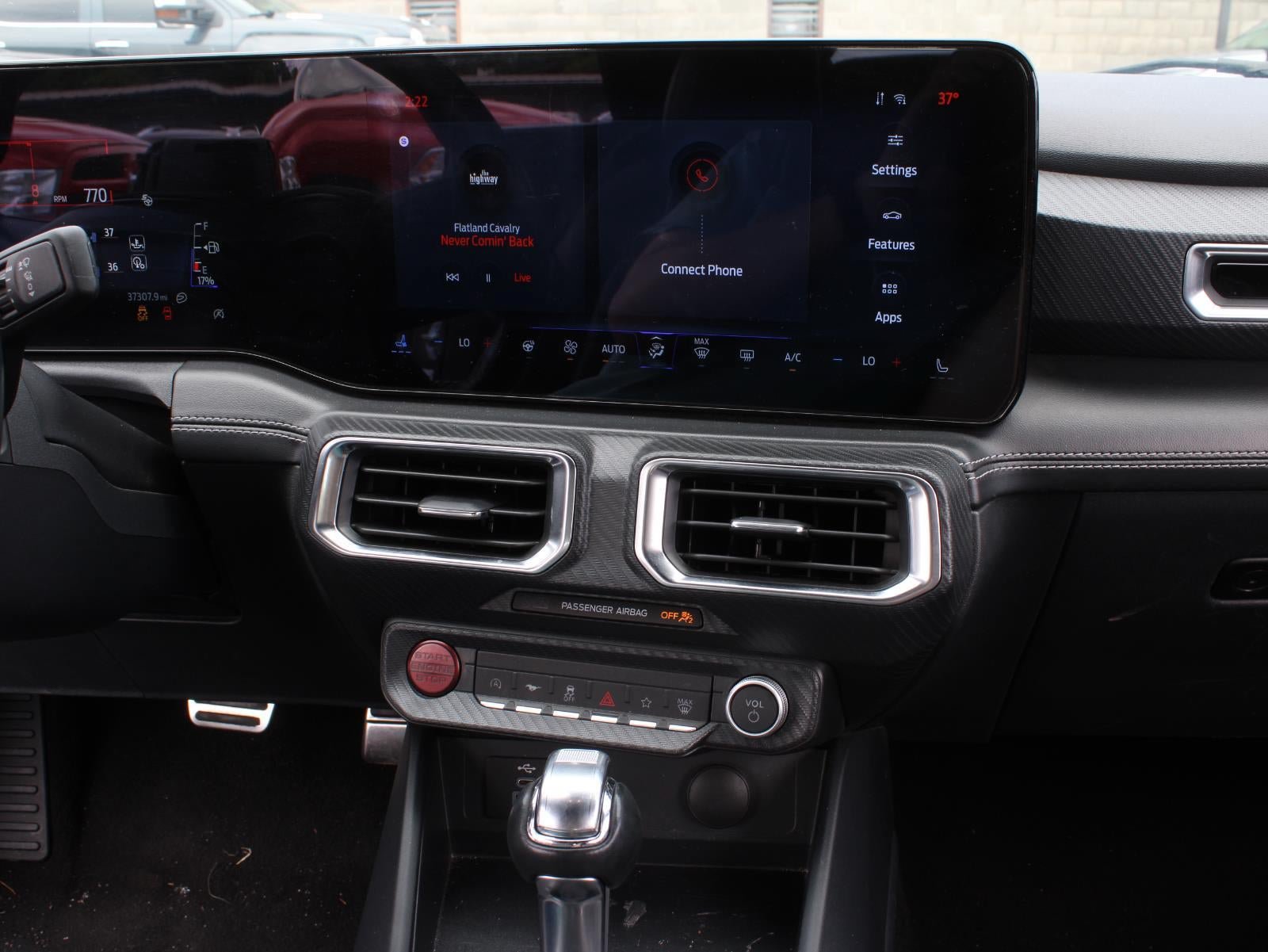 Used 2025 Ford Mustang Convertible RWD image 16