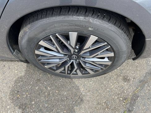 Used 2025 Nissan Altima 2.5 SV FWD image 30