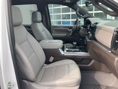 Certified 2022 Chevrolet Silverado 1500 LTZ w/ LTZ Premium Package image 19