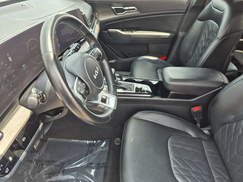 Used 2023 Kia Sportage X-Pro AWD/4WD image 11