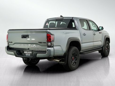 Used 2017 Toyota Tacoma TRD Pro AWD/4WD image 7