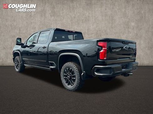 New 2025 Chevrolet Silverado 2500 High Country w/ Midnight Edition image 5