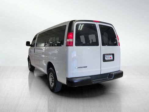 Used 2017 Chevrolet Express 2500 LS image 5