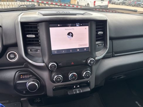 Used 2022 RAM 1500 Big Horn RWD image 9