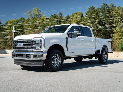 New 2026 Ford F350 Lariat w/ Lariat Ultimate Package image 3